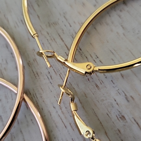 2 Pairs Gold and Rose Gold Fashion Hoop Earrings 2" - Picture 3 of 3